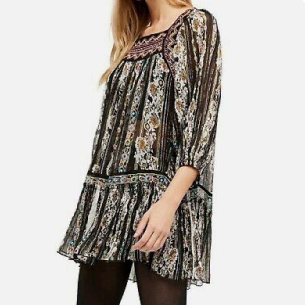 FREE PEOPLE DANCE MAGIC EMBROIDERED TUNIC